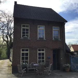 Landhuis Zuid-limburg, Nuth
