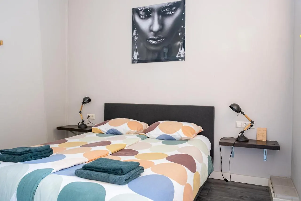 @ Geulle Apartment
